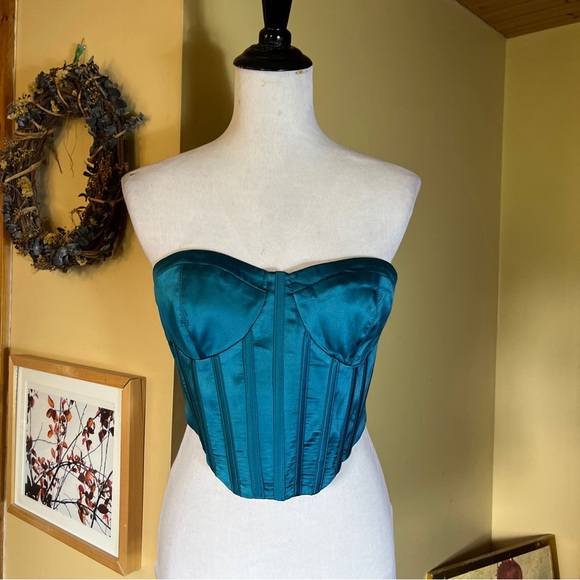 GARAGE Size Medium Corset Top Satin Green Turquoise Boned Zip Back $88 NEW - Picture 1 of 16